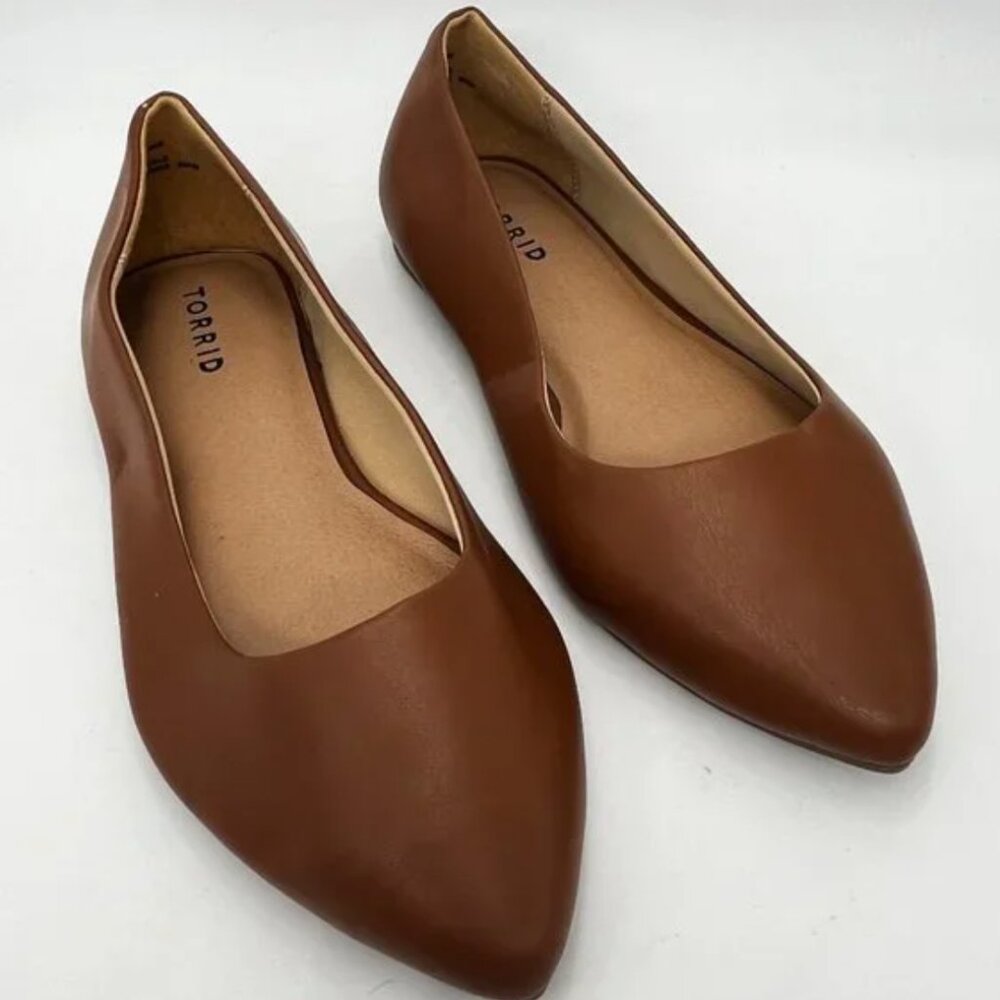 Torrid Tan Brown Pointed Toe Flats - Size 8WW